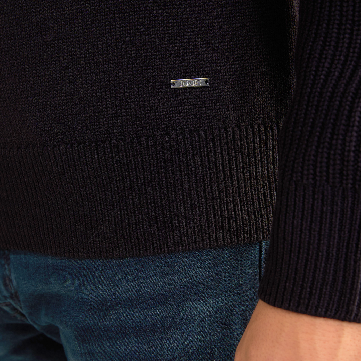 Mock Neck Quarter Zip Ribbed Sweater - Dark Navy