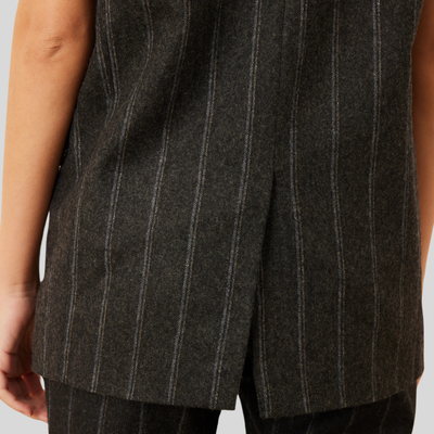 Stripe Peak Lapel Sleeveless Blazer - Grey